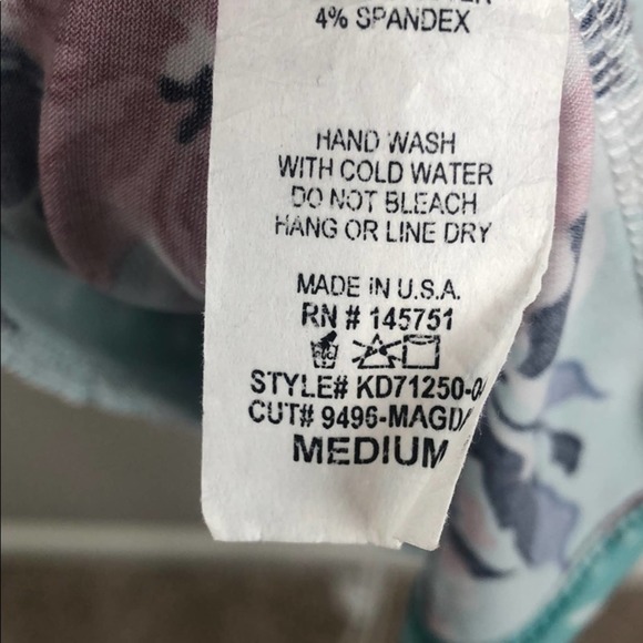 Peach Love California Floral Shift Dress (Medium) - Picture 8 of 8